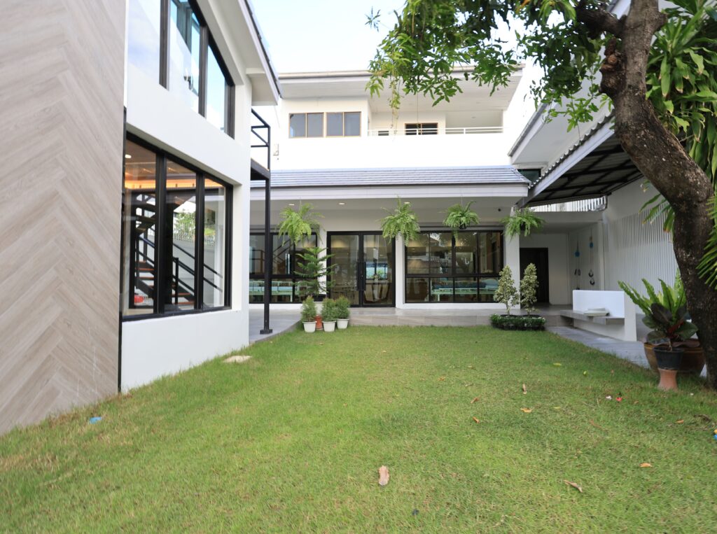 HOME 18 ศูนย์ดูแลผู้สูงอายุ